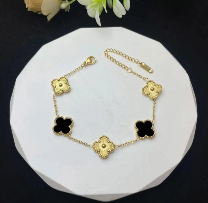 Black & Gold Four Leaf Lucky Clover Bracelet