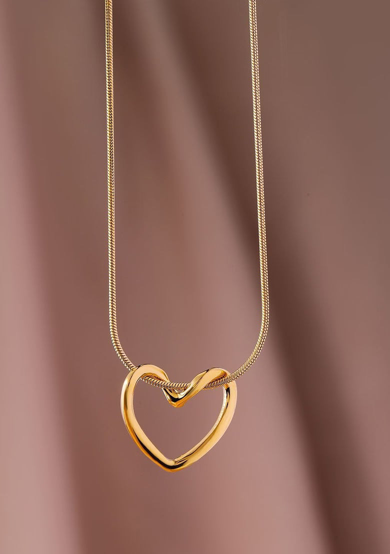 Cross Chain Heart Gold Anti Tarnish Pendants