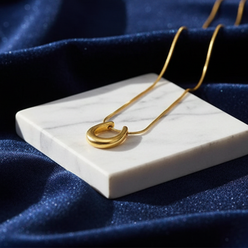 U-Shaped Gold Anti Tarnish Pendants