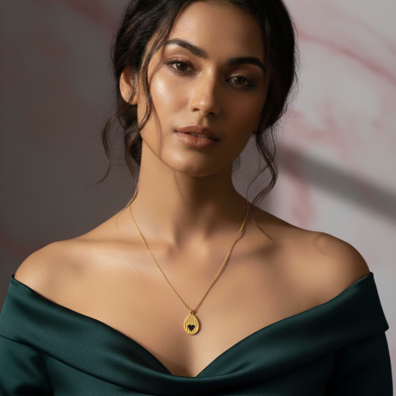 Black Heart Pendants Gold Anti-Tarnished