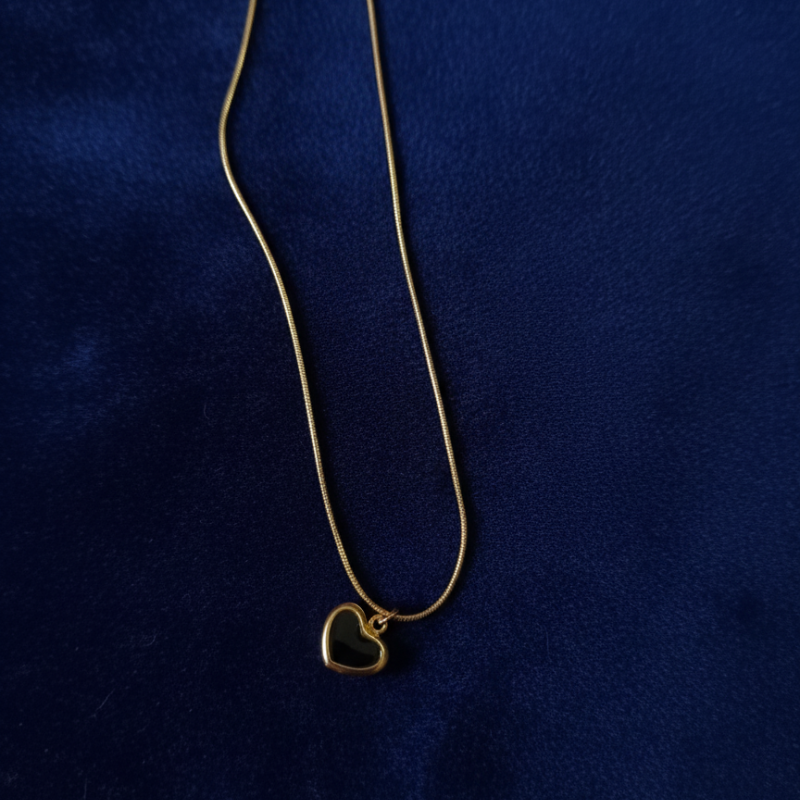 Black Heart Gold Pendants Anti-Tarnish