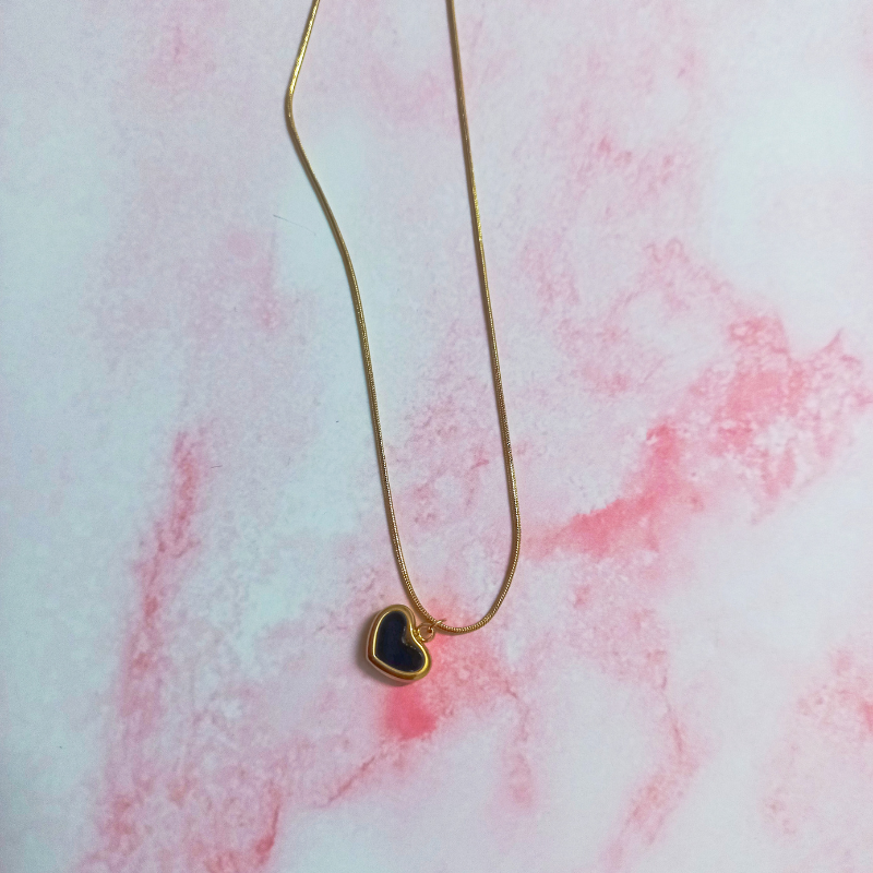 Black Heart Gold Pendants Anti-Tarnish