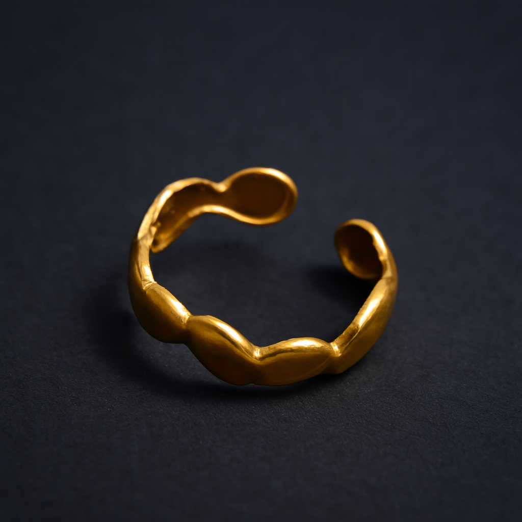 Six Heart Adjustable Ring Gold Plated Anti tarnish Stainless Steel